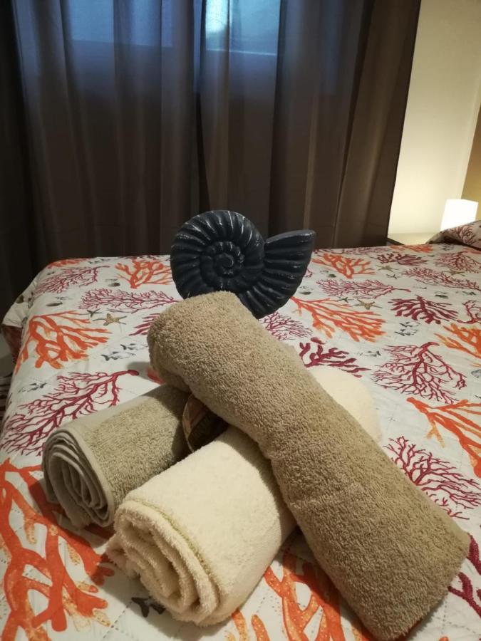 Appartamento Corallo With Private Garden Olbia Ngoại thất bức ảnh