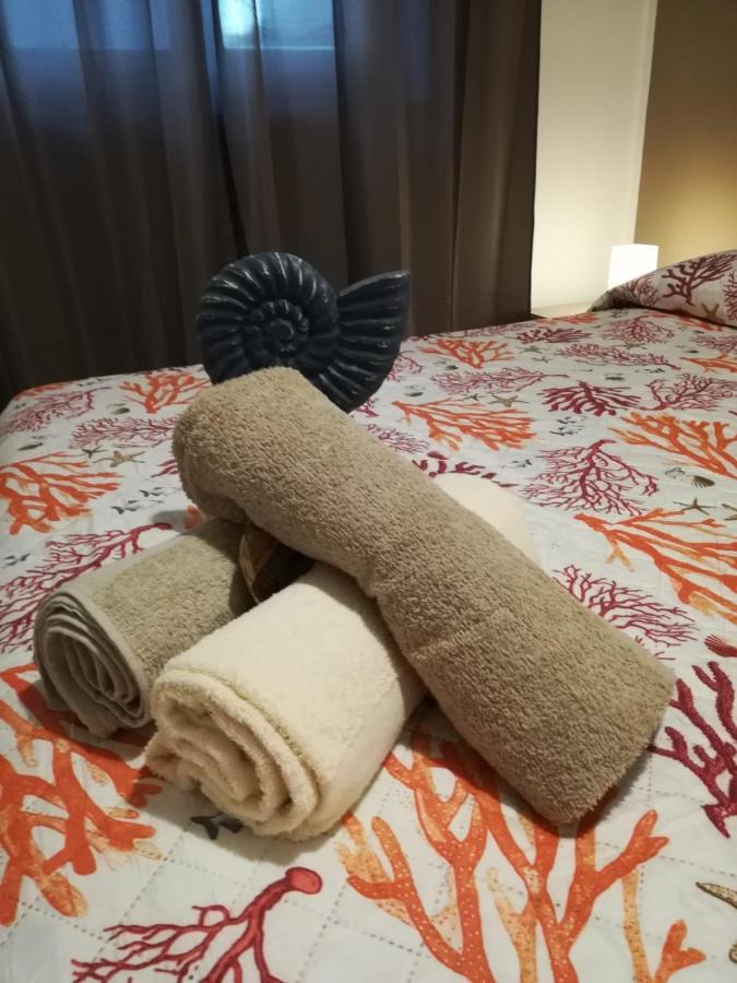 Appartamento Corallo With Private Garden Olbia Ngoại thất bức ảnh