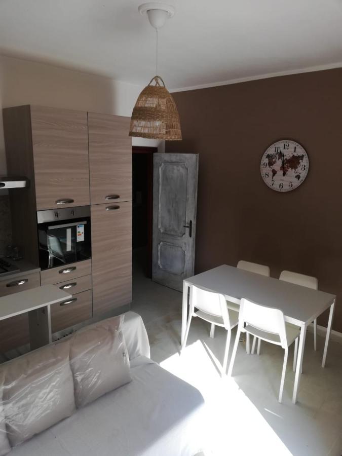 Appartamento Corallo With Private Garden Olbia Ngoại thất bức ảnh