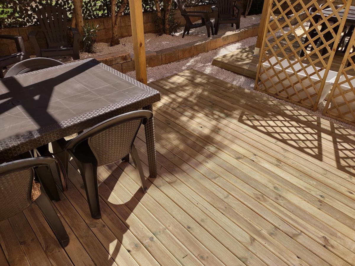 Appartamento Corallo With Private Garden Olbia Ngoại thất bức ảnh
