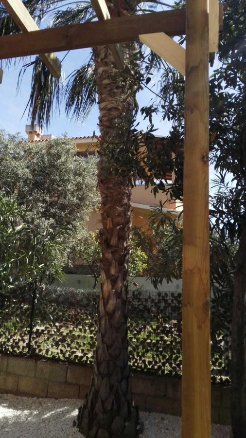 Appartamento Corallo With Private Garden Olbia Ngoại thất bức ảnh